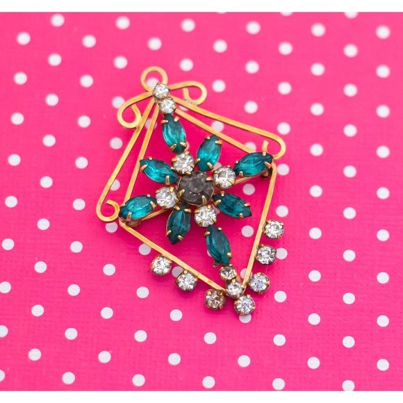 Vintage Victorian Crystal Snowflake Gold Filled Brooch - P4 - Picture 1 of 2